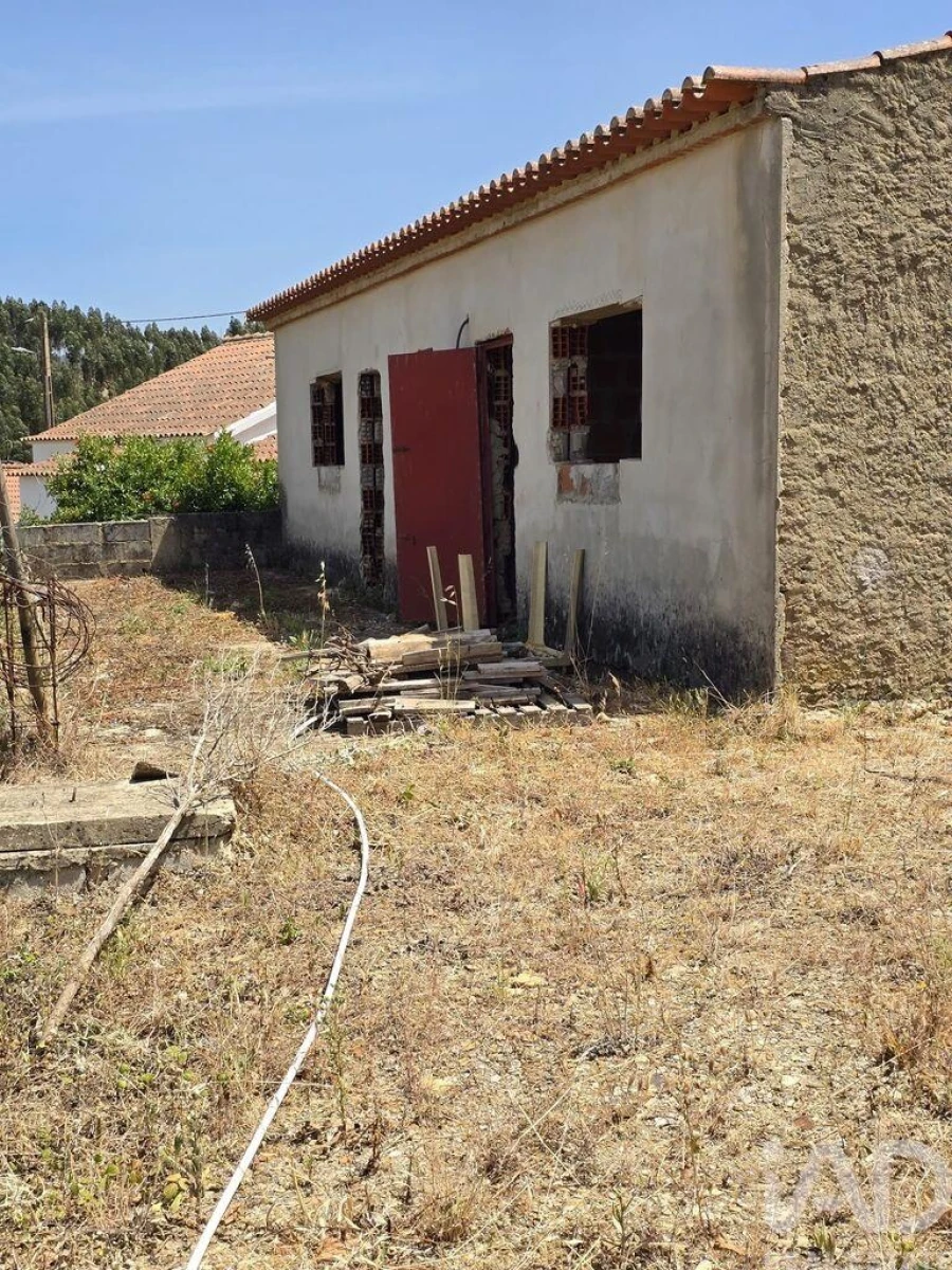 Moradia T2 para Venda em Saboia Foto 12