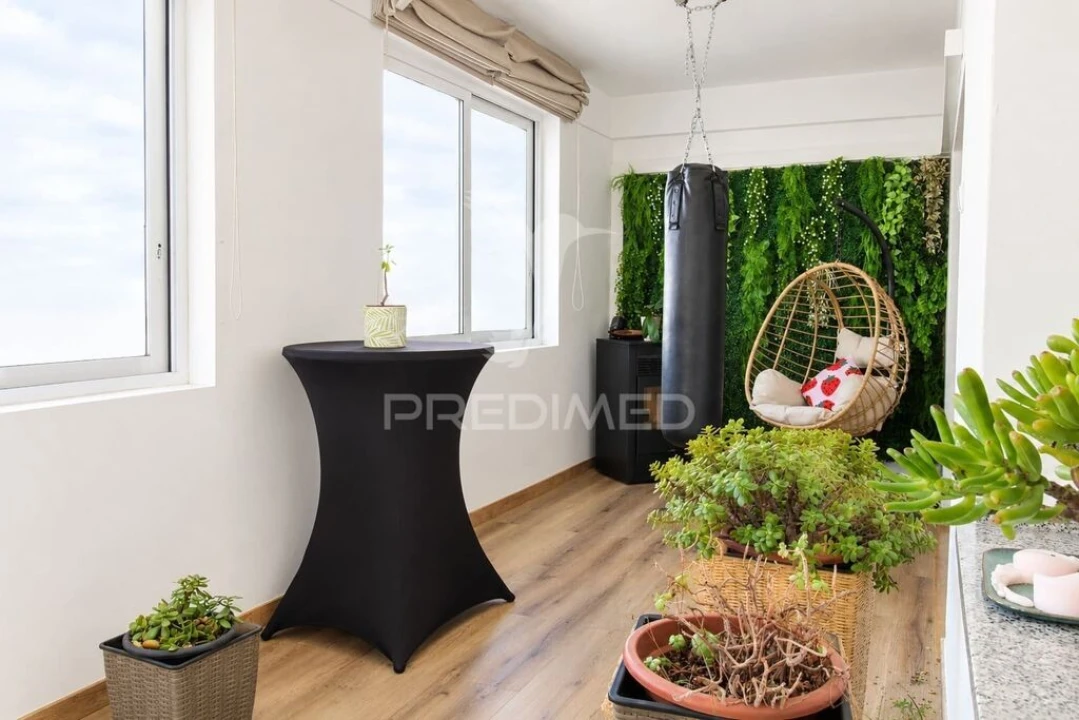 Apartamento T3 para Venda em Portimão Foto 5