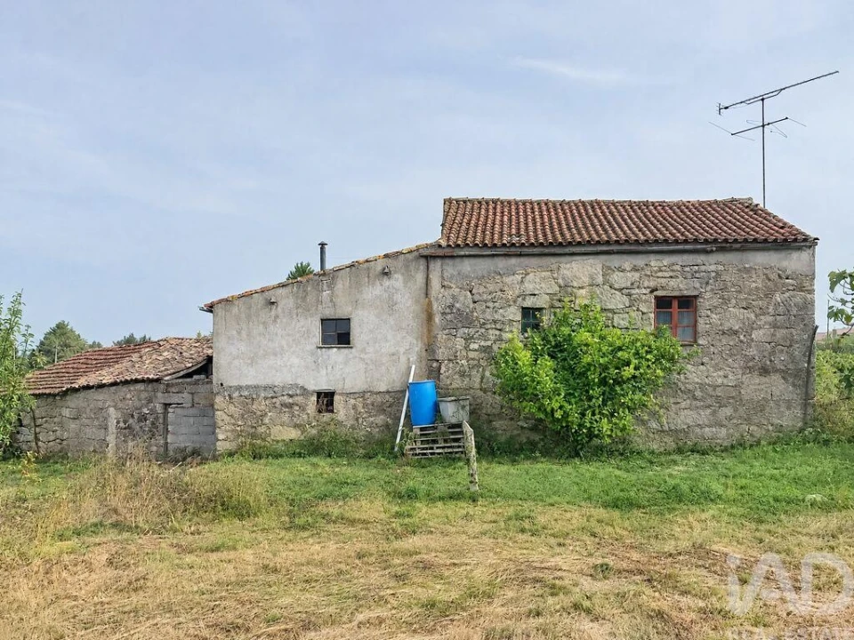 Moradia T2 para Venda em Ervedal e Vila Franca da Beira Foto 35