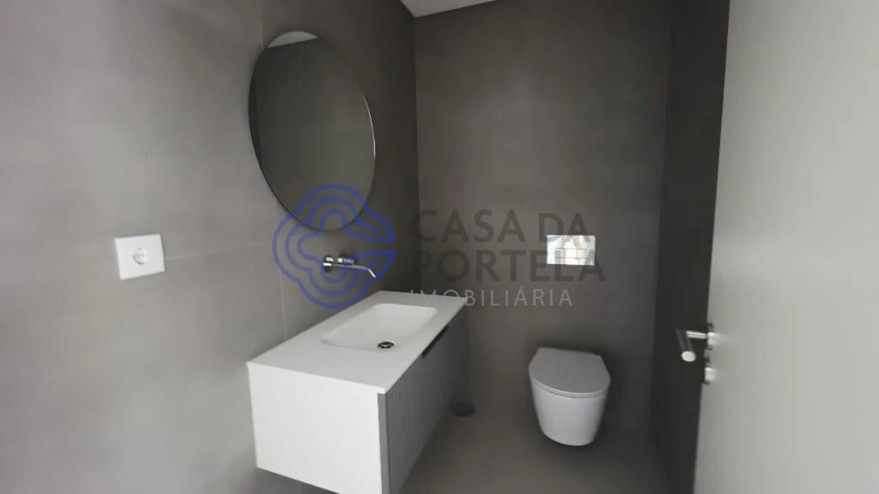 Apartamento T2 para Venda em Viseu Foto 11