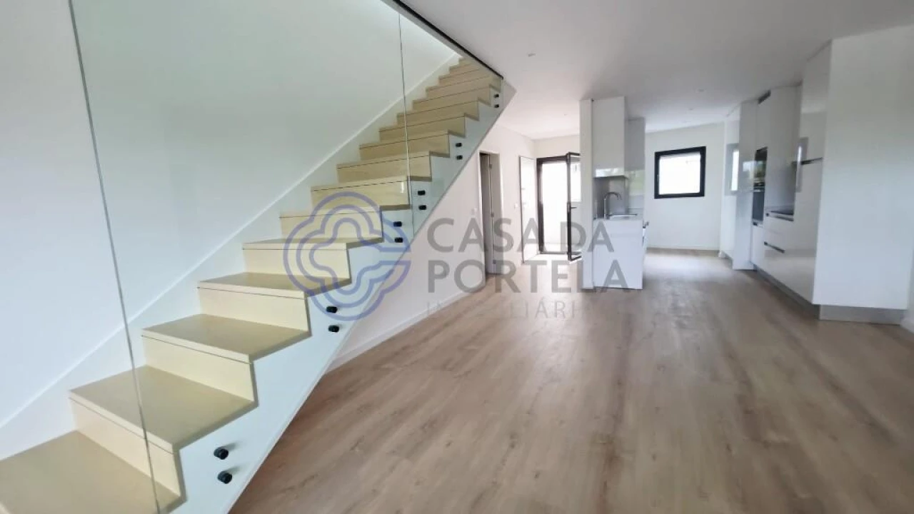 Apartamento T2 para Venda em Viseu Foto 4