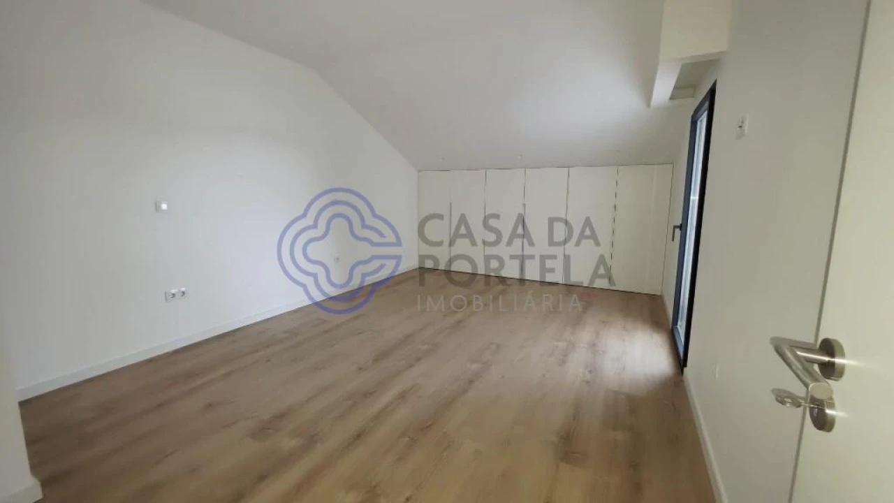Apartamento T2 para Venda em Viseu Foto 21