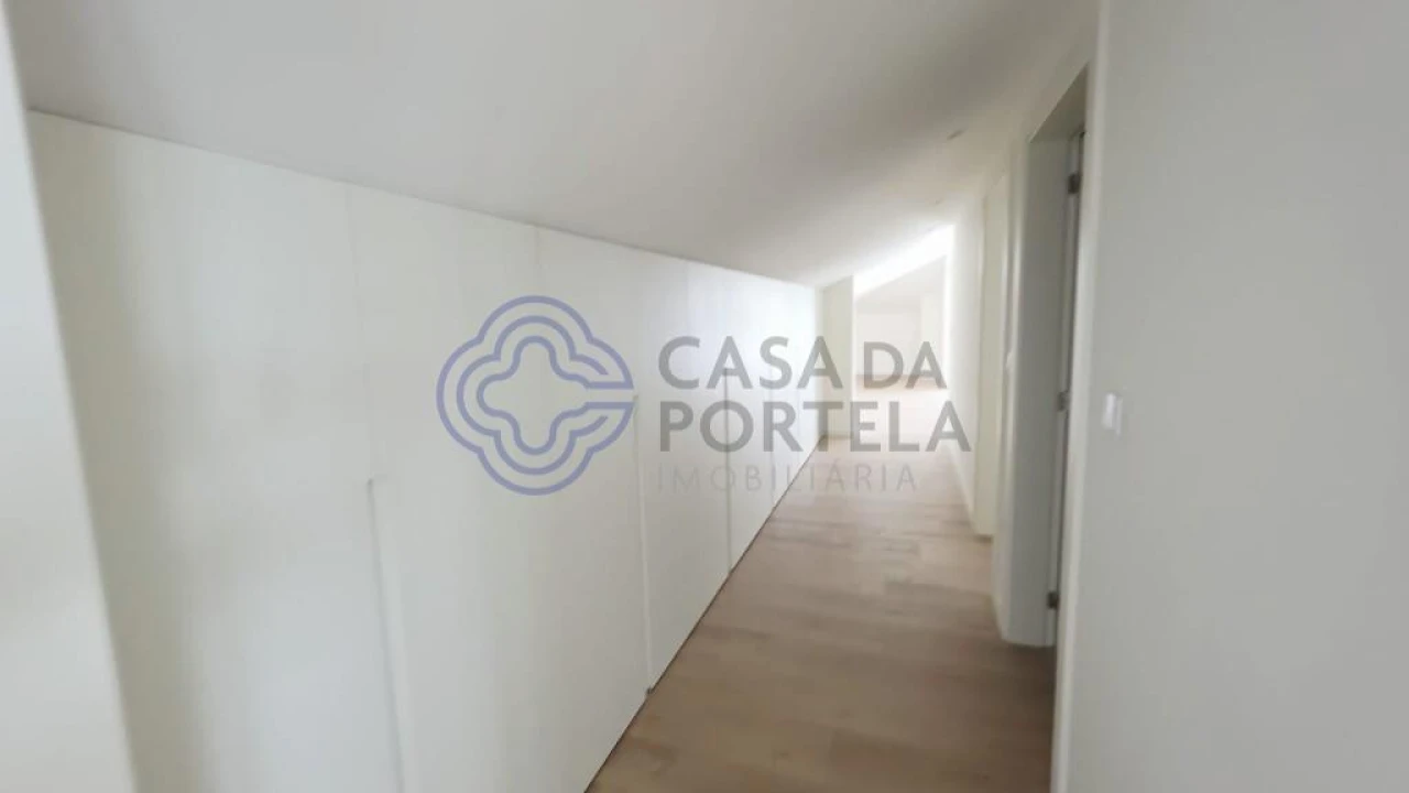 Apartamento T2 para Venda em Viseu Foto 20