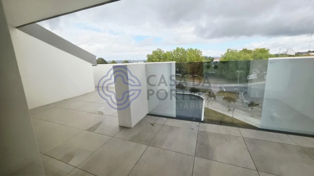 Apartamento T2 para Venda em Viseu Foto 22