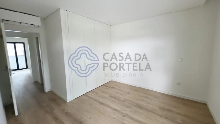 Apartamento T2 para Venda em Viseu Foto 8