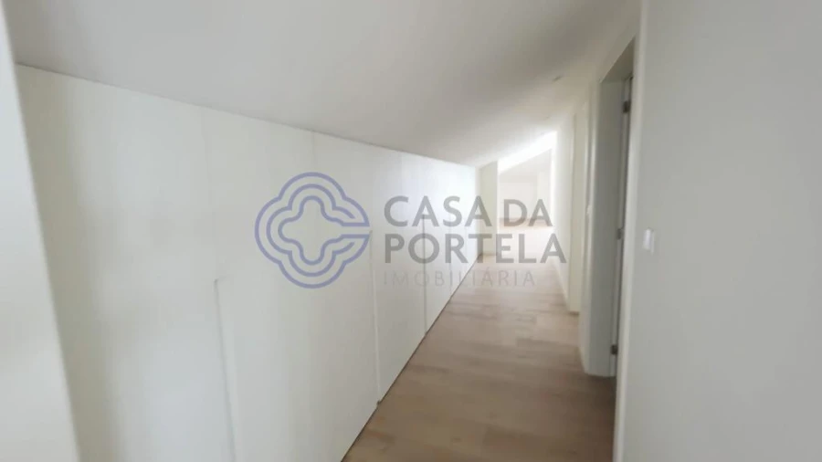 Apartamento T2 para Venda em Viseu Foto 20