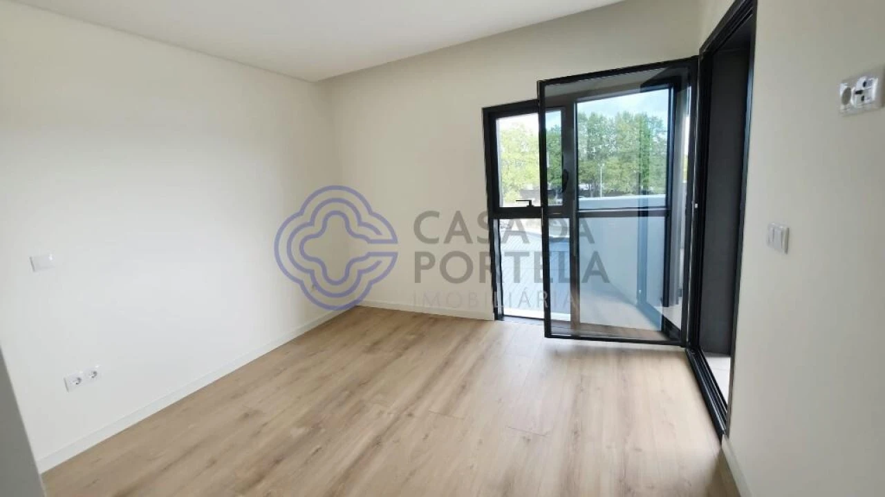 Apartamento T2 para Venda em Viseu Foto 6