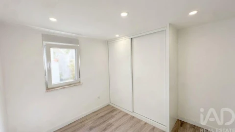 Moradia T2 para Venda em Freiria