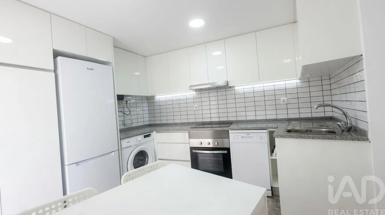 Moradia T2 para Venda em Freiria Foto 3