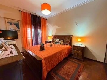 Apartamento T2 para Venda em Abrantes (São Vicente e São João) e Alferrarede