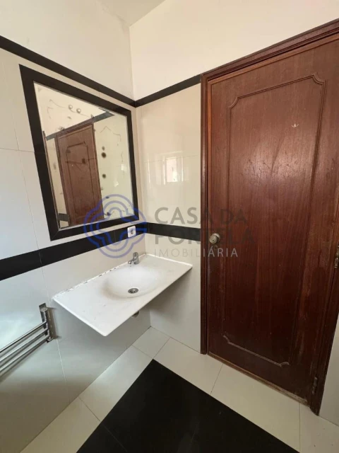 Apartamento T1 para Venda em Agualva e Mira-Sintra