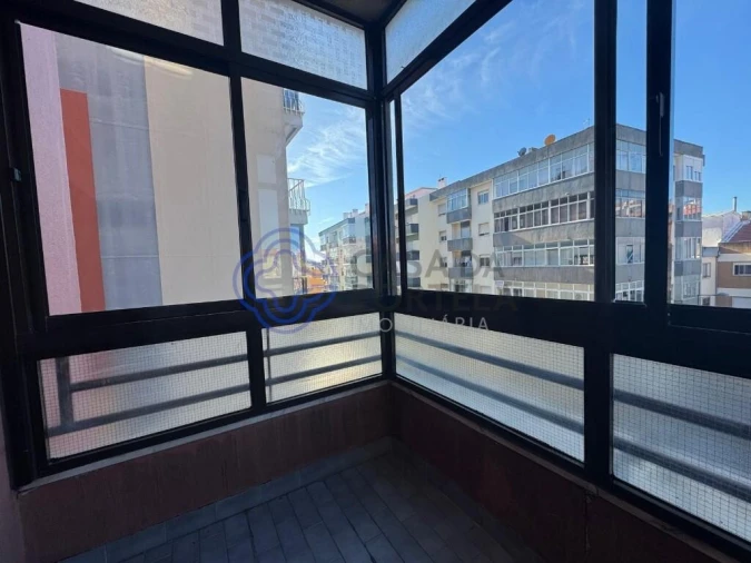 Apartamento T1 para Venda em Agualva e Mira-Sintra Foto 33