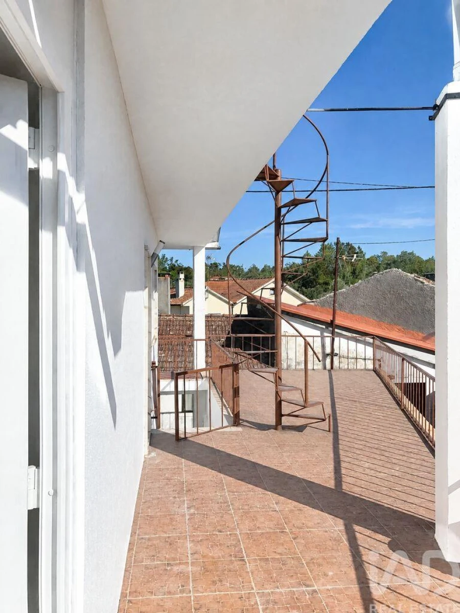 Apartamento T4 para Venda em Ansião Foto 3