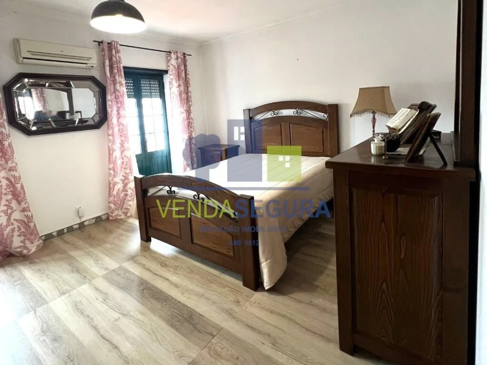 Moradia T3 para Venda em Safara e Santo Aleixo da Restauração Foto 3