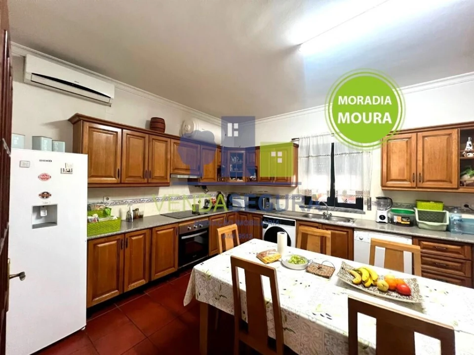 Moradia T3 para Venda em Safara e Santo Aleixo da Restauração Foto 1
