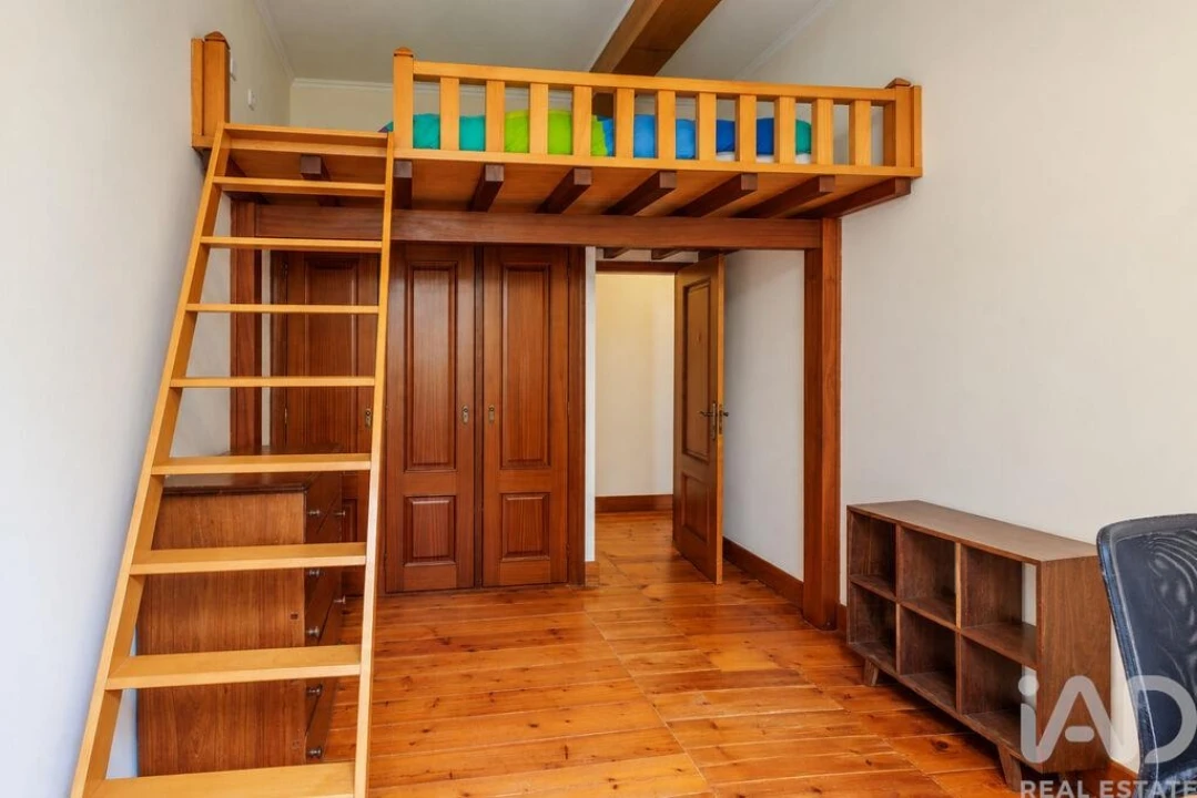 Apartamento T5 para Venda em Arroios Foto 23