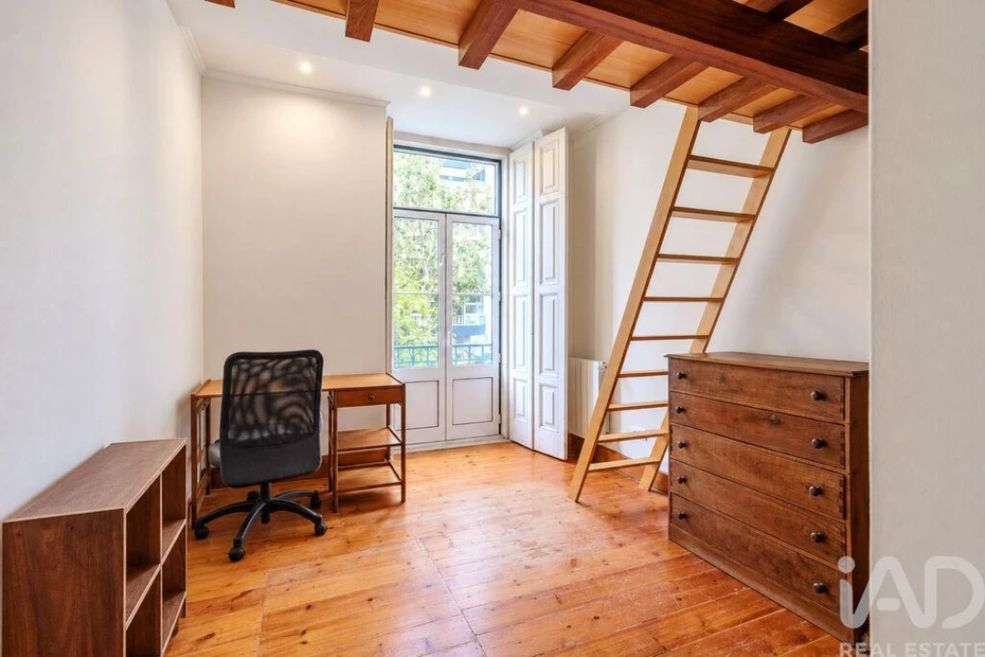 Apartamento T5 para Venda em Arroios Foto 20