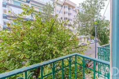 Apartamento T5 para Venda em Arroios