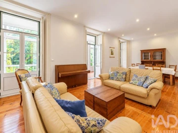 Apartamento T5 para Venda em Arroios