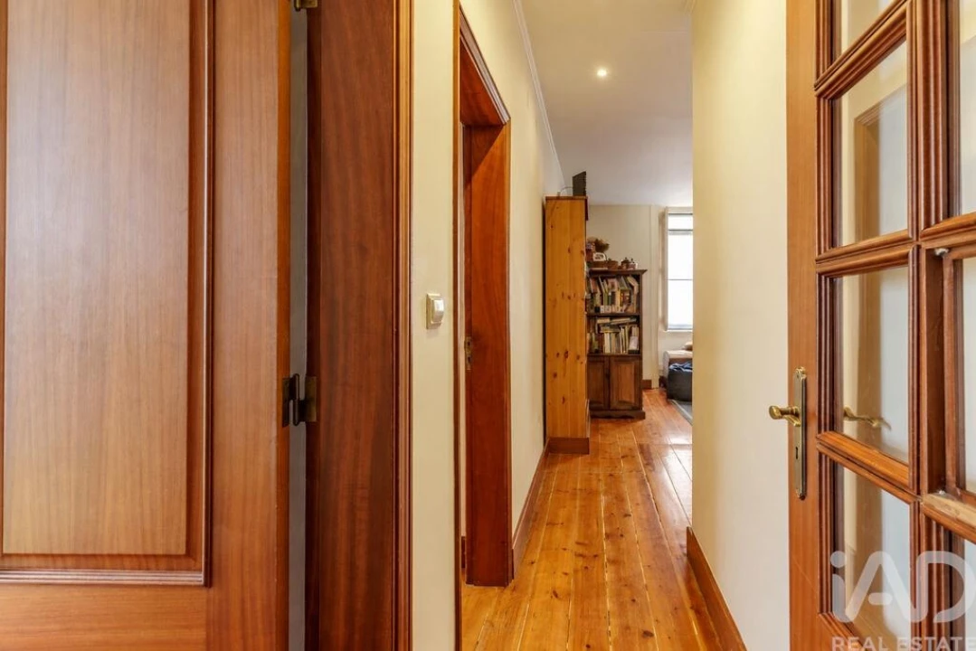 Apartamento T5 para Venda em Arroios Foto 18