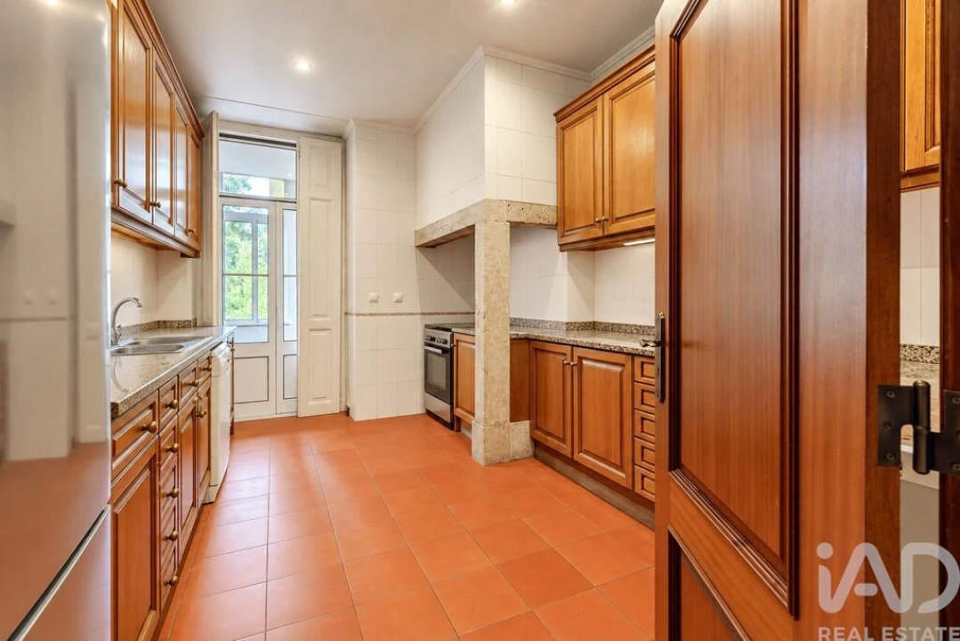 Apartamento T5 para Venda em Arroios Foto 9