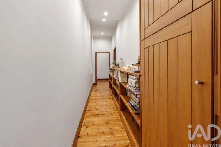 Apartamento T5 para Venda em Arroios Foto 14