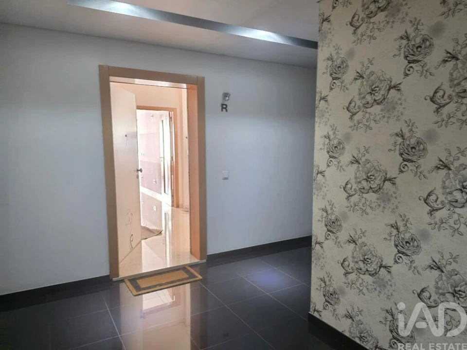 Apartamento T2 para Venda em Cadaval e Pêro Moniz Foto 33