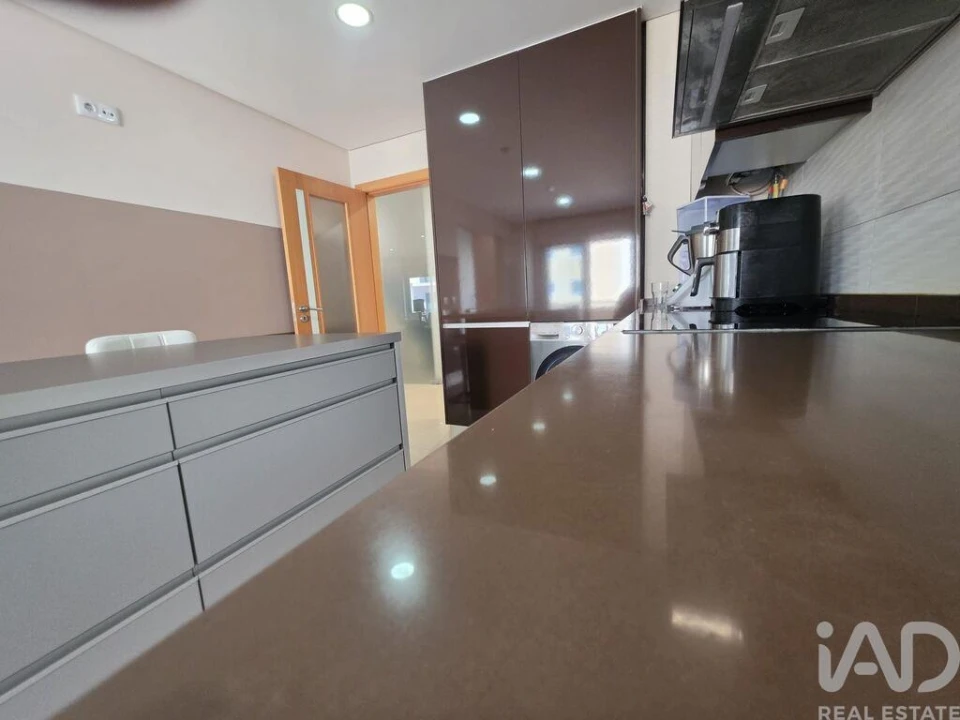 Apartamento T2 para Venda em Cadaval e Pêro Moniz Foto 13