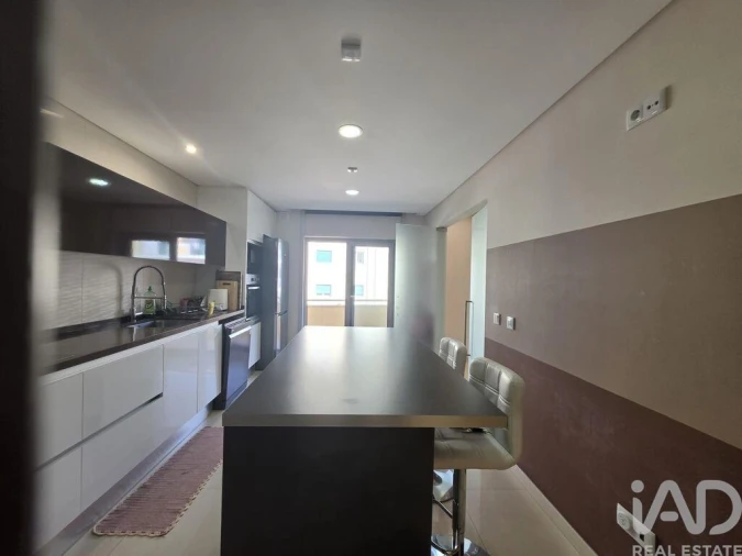 Apartamento T2 para Venda em Cadaval e Pêro Moniz Foto 9