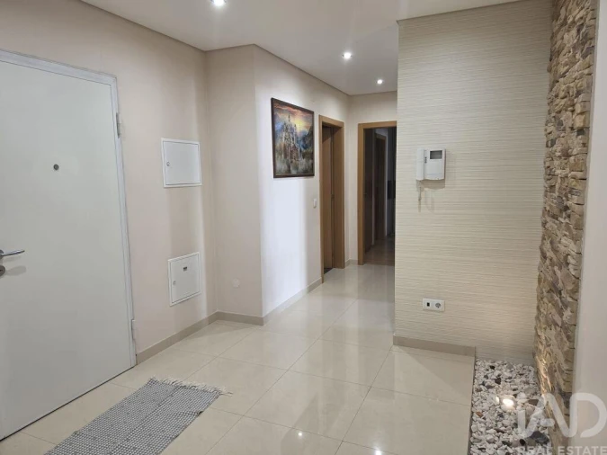 Apartamento T2 para Venda em Cadaval e Pêro Moniz Foto 22