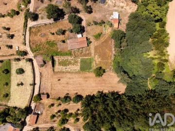 Terreno para Venda em Mouronho