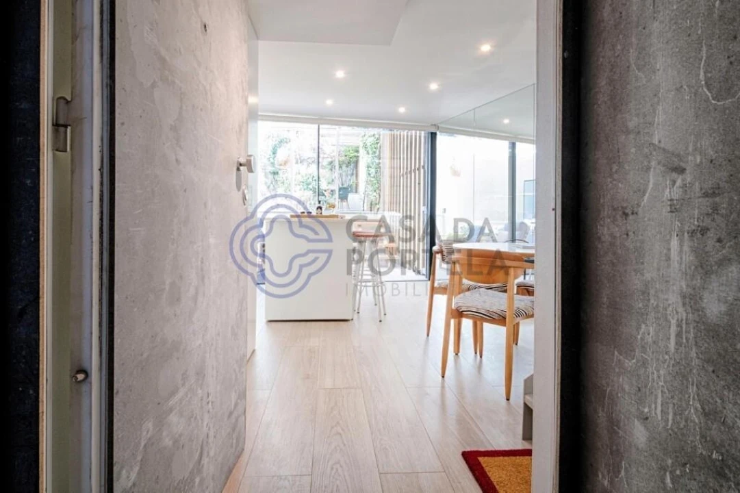 Apartamento T2 para Venda em Aldoar, Foz do Douro e Nevogilde Foto 3