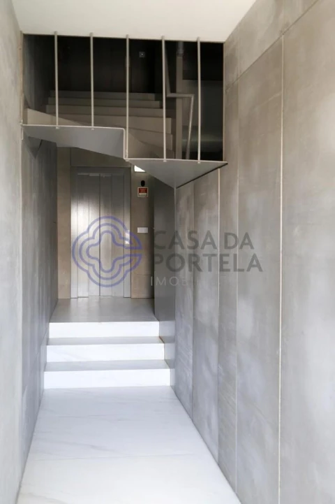Apartamento T2 para Venda em Aldoar, Foz do Douro e Nevogilde