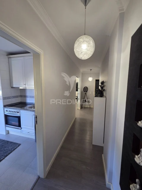 Apartamento T1 para Venda em Mafamude e Vilar do Paraíso