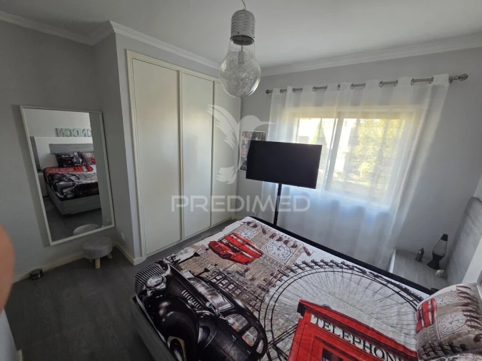 Apartamento T1 para Venda em Mafamude e Vilar do Paraíso Foto 17