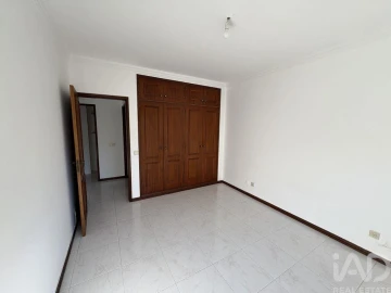 Apartamento T2 para Venda em Loule (São Clemente)