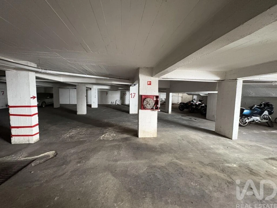 Apartamento T2 para Venda em Loule (São Clemente) Foto 15