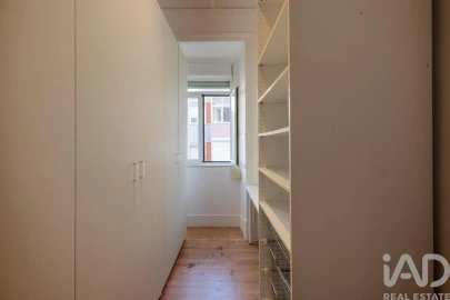 Apartamento T3 para Arrendamento em Penha de França