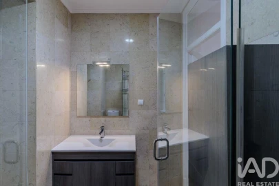 Apartamento T3 para Arrendamento em Penha de França