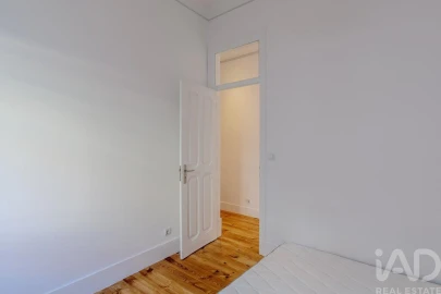 Apartamento T3 para Arrendamento em Penha de França