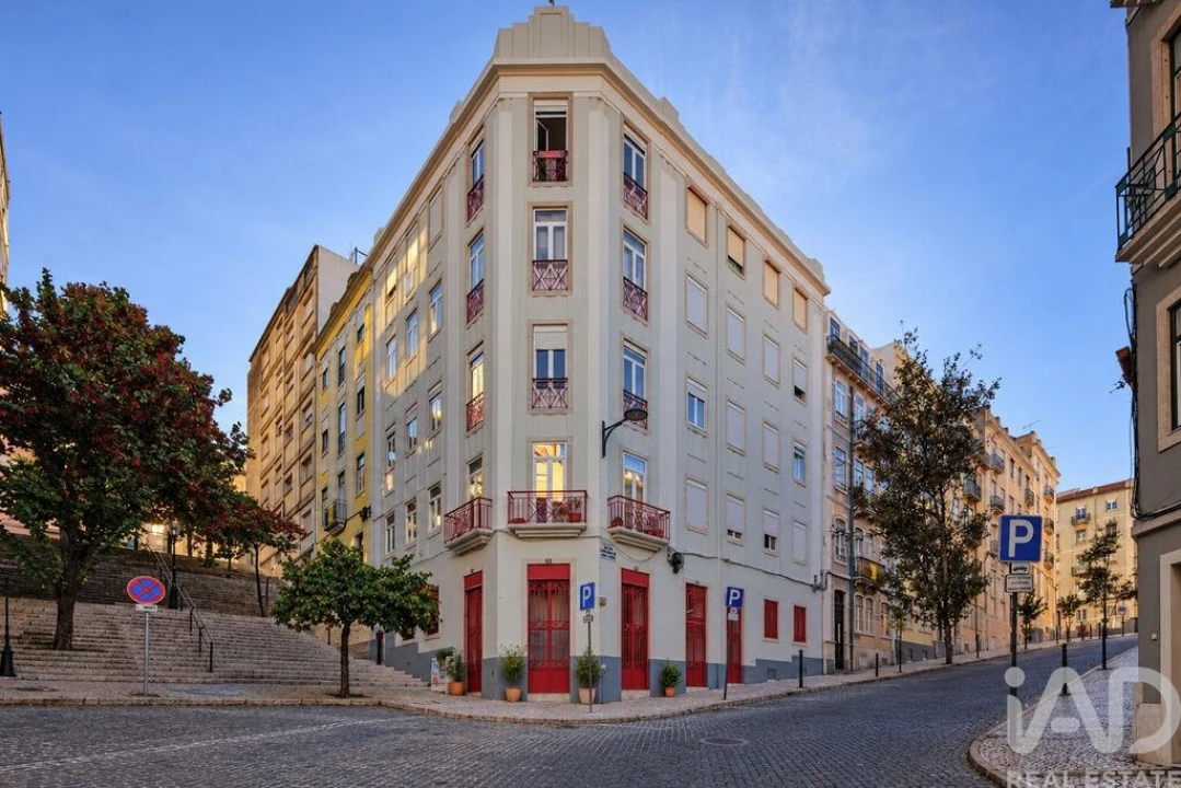 Apartamento T3 para Arrendamento em Penha de França Foto 26