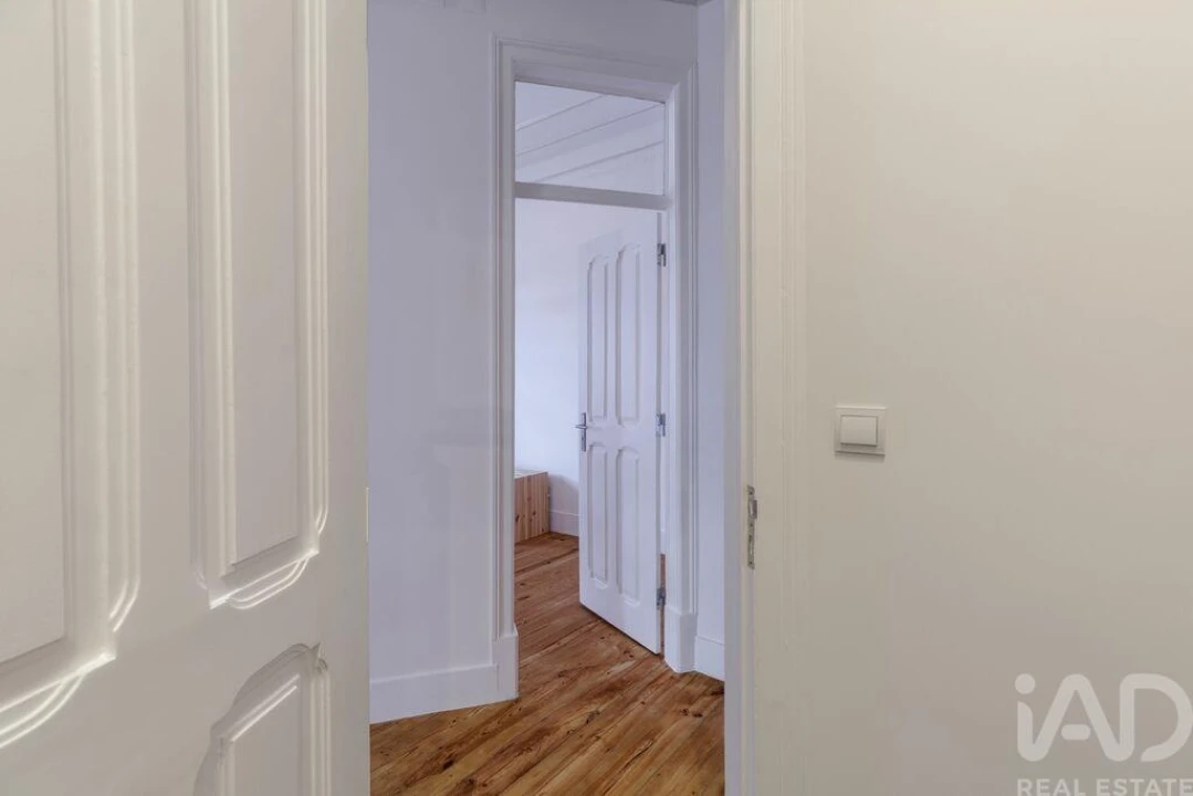 Apartamento T3 para Arrendamento em Penha de França Foto 20
