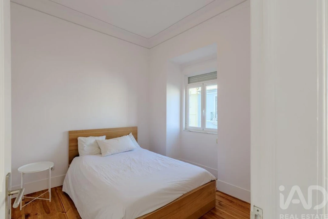 Apartamento T3 para Arrendamento em Penha de França Foto 4