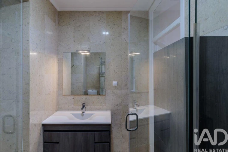 Apartamento T3 para Arrendamento em Penha de França Foto 12