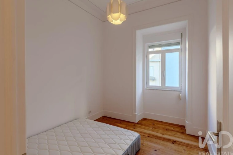Apartamento T3 para Arrendamento em Penha de França Foto 8