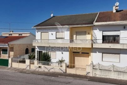 Moradia T3 para Venda em Vila Nova da Barquinha