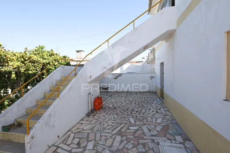 Moradia T3 para Venda em Vila Nova da Barquinha Foto 4