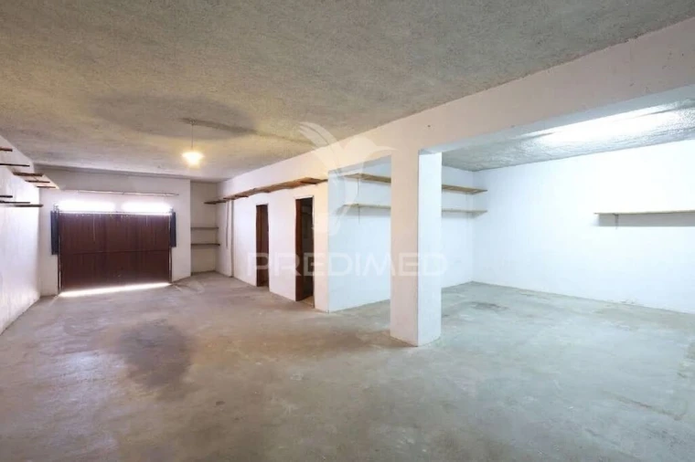 Moradia T3 para Venda em Vila Nova da Barquinha Foto 11