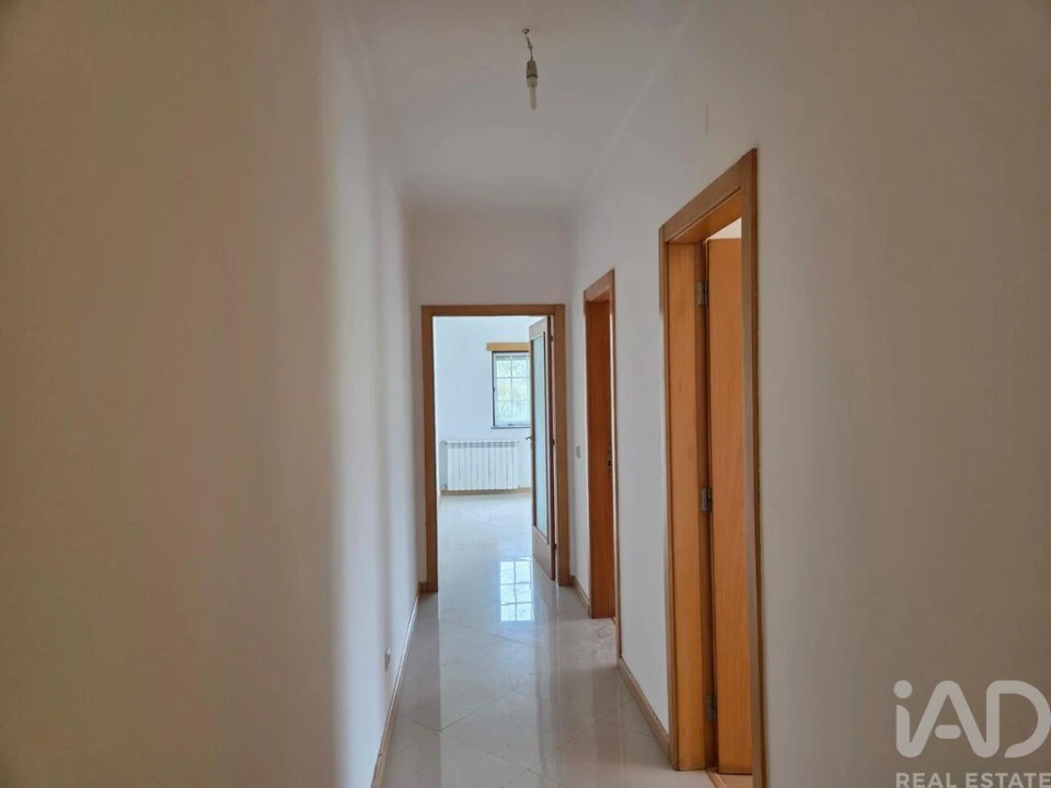 Apartamento T2 para Venda em Santa Comba Dão e Couto do Mosteiro Foto 11