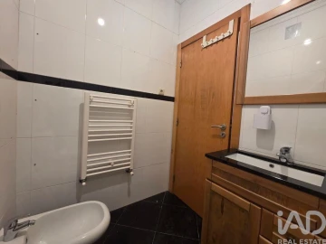 Apartamento T2 para Venda em Santa Comba Dão e Couto do Mosteiro